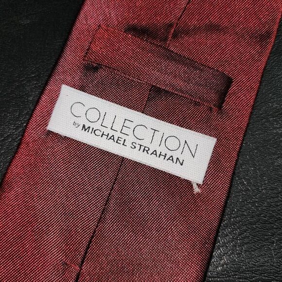 Collection by‎ Michael Strahan Mens Maroon Silk Neck Tie - Picture 3 of 3